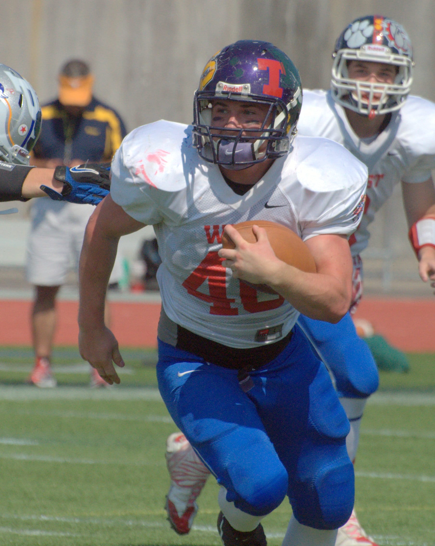 EastWestFball062312 W40-1