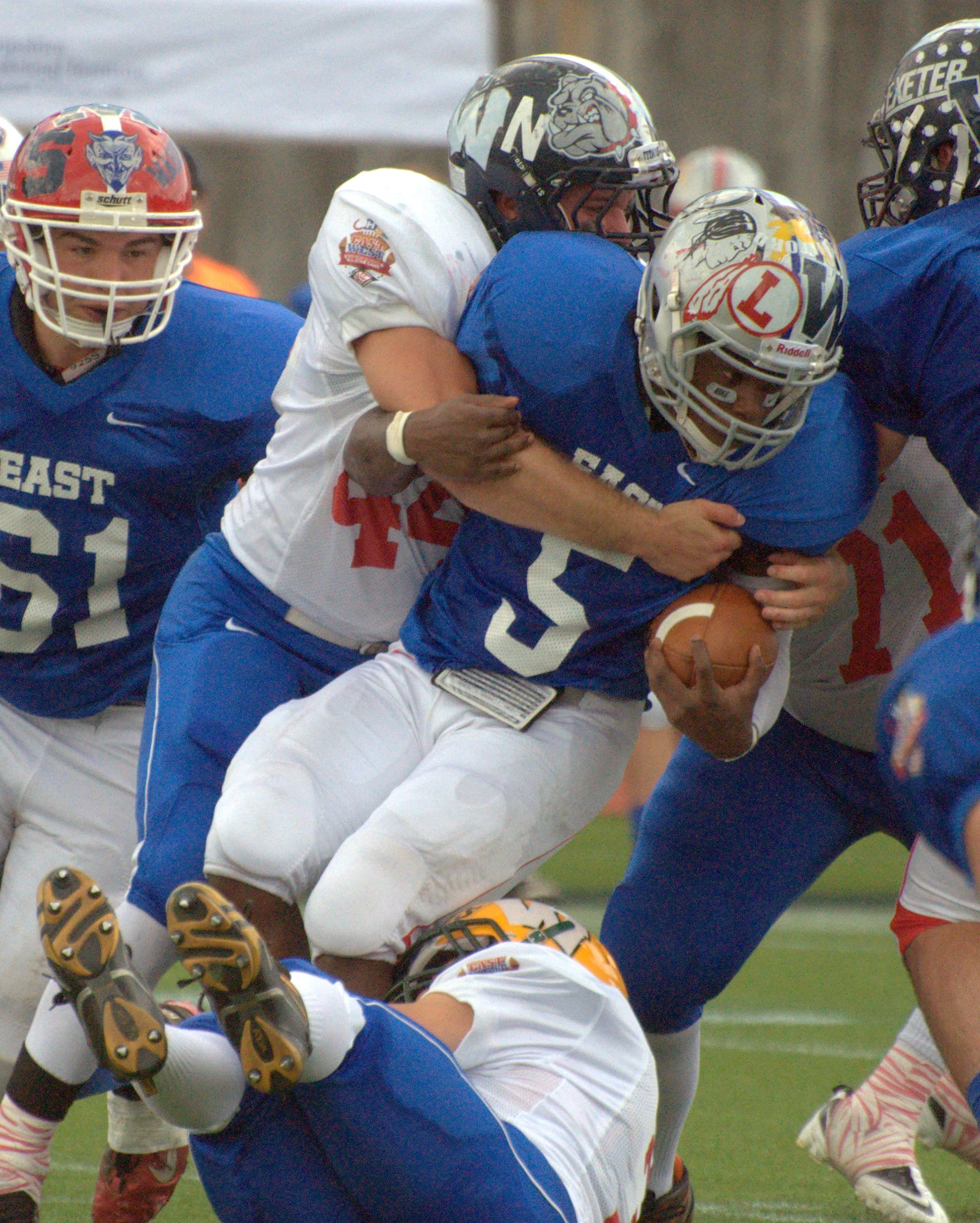 EastWestFball062312 W44-31