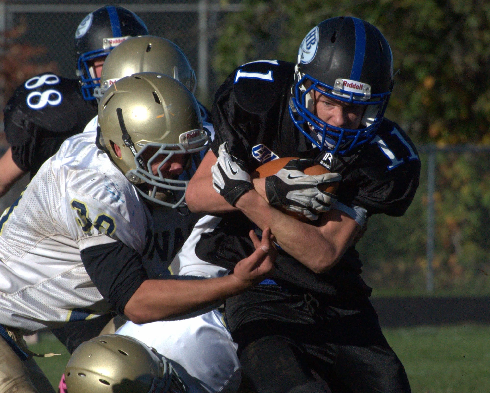 HBfball101312 H11-6