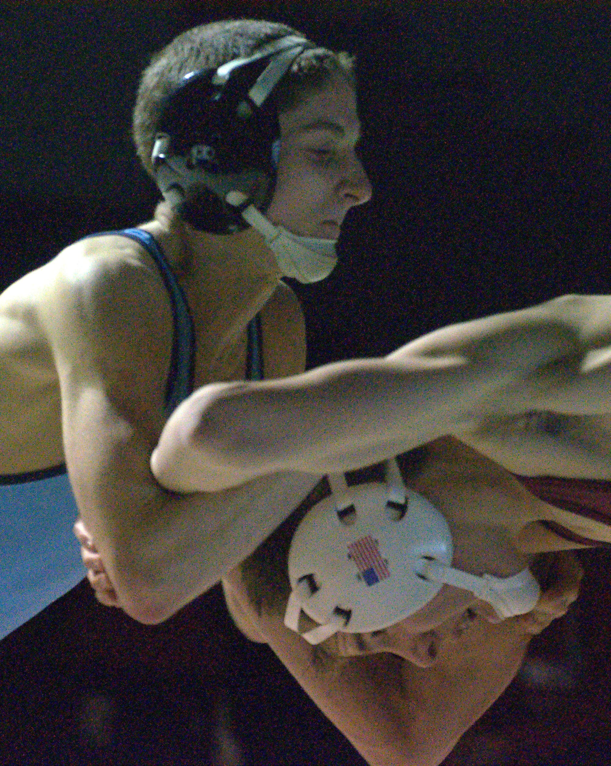 Nashua North's Marcel LePlante gets control of Concord's Nate Engel during the 113 match.