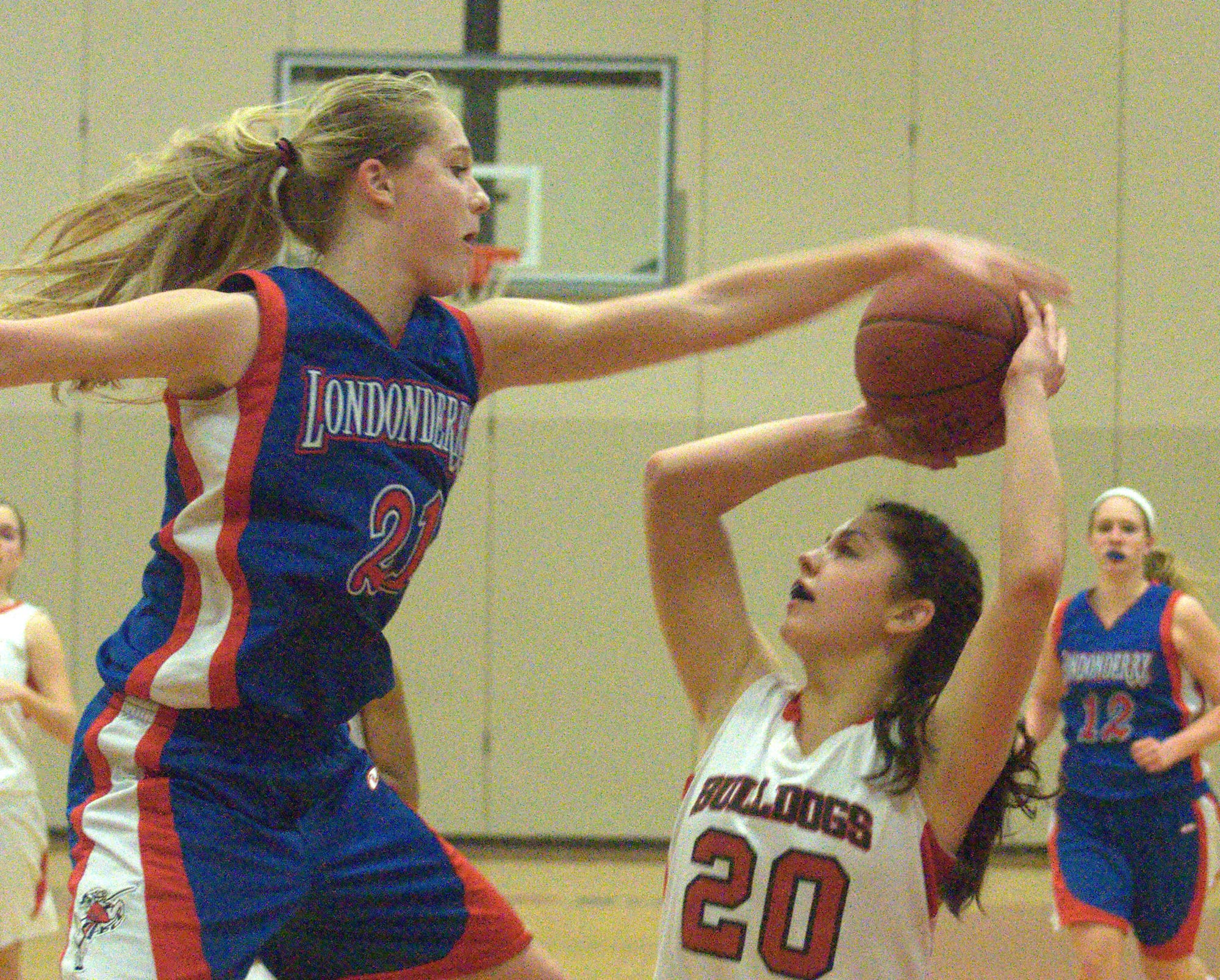 Londonderry and Bedford will be the top two teams in the Division I playoffs.