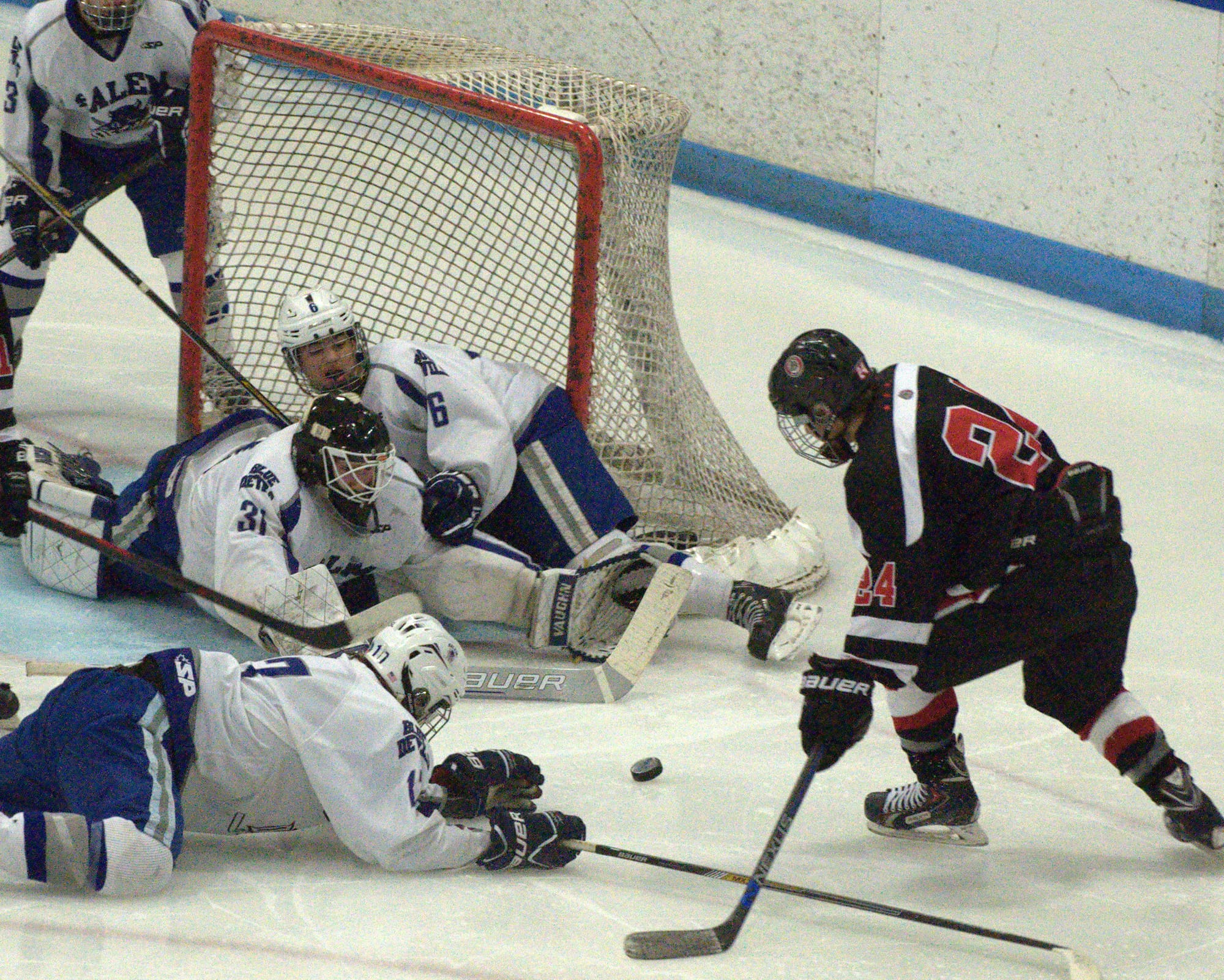 Salem and Bedford are two of the top seeds going into the Division I tournament.
