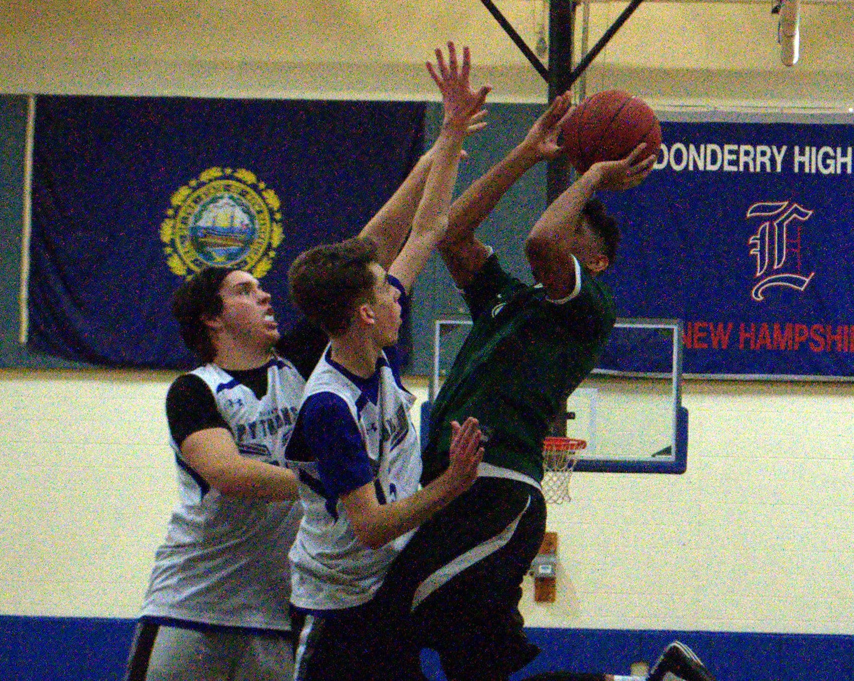 jmPelCenBball121215-7
