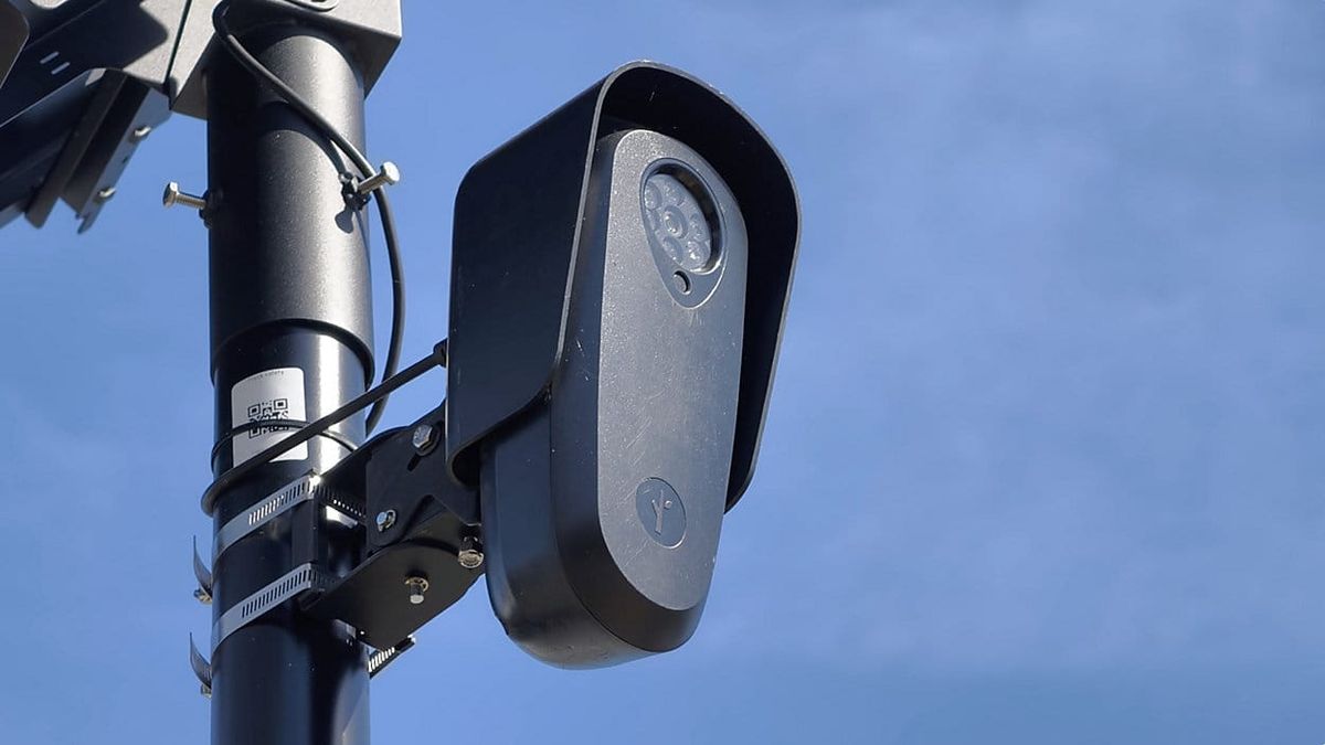 3 More Officers Arrested For Abusing Flock Safety's License Plate Reader