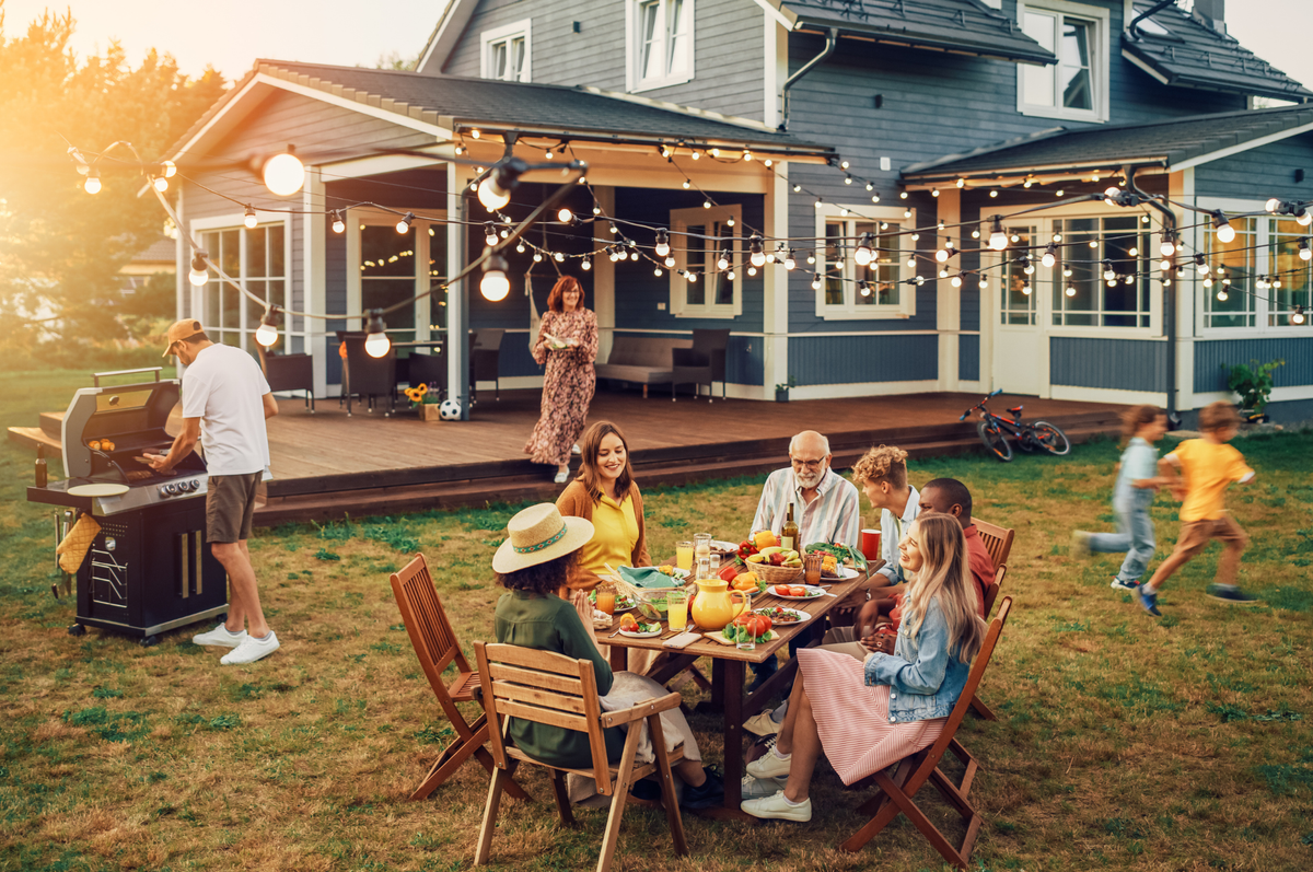 Family Reunion Vacation Homes: How to Plan a Multigenerational Trip That Actually Works