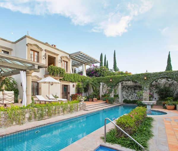 Top 5 Destinations for the Best Luxurious Weekend Getaway