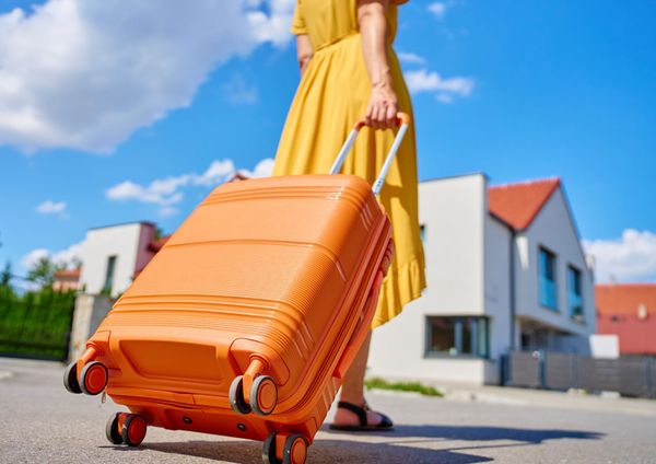 9 Reasons Affluent Travelers Choose HomeExchange Collection Over Hotels and Rentals