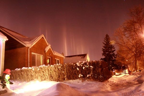 Winnipeg Northern Lights/Ice Crystals - November 30, 2010