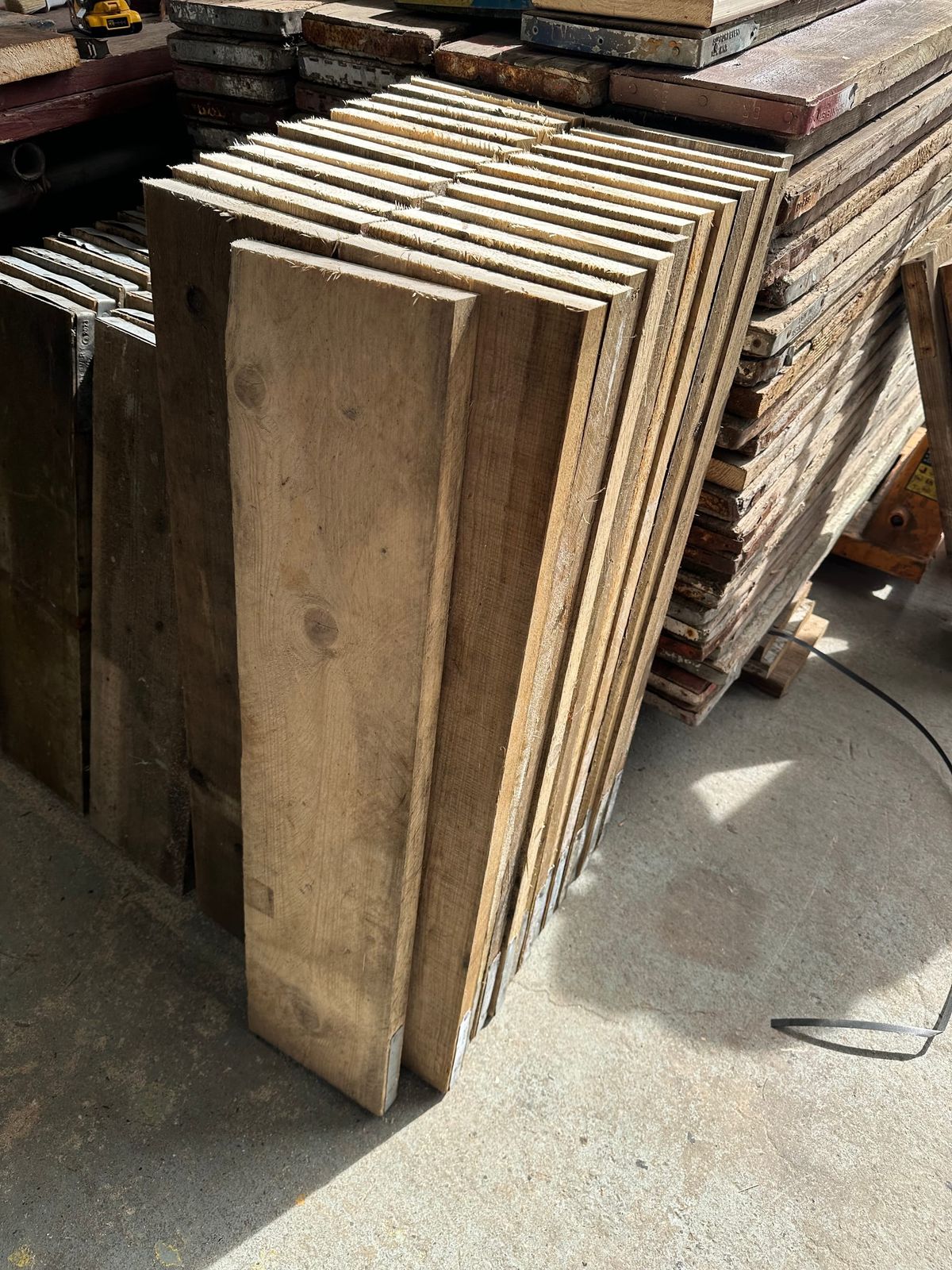 Where to Buy Reclaimed Scaffold Boards in Nottingham
