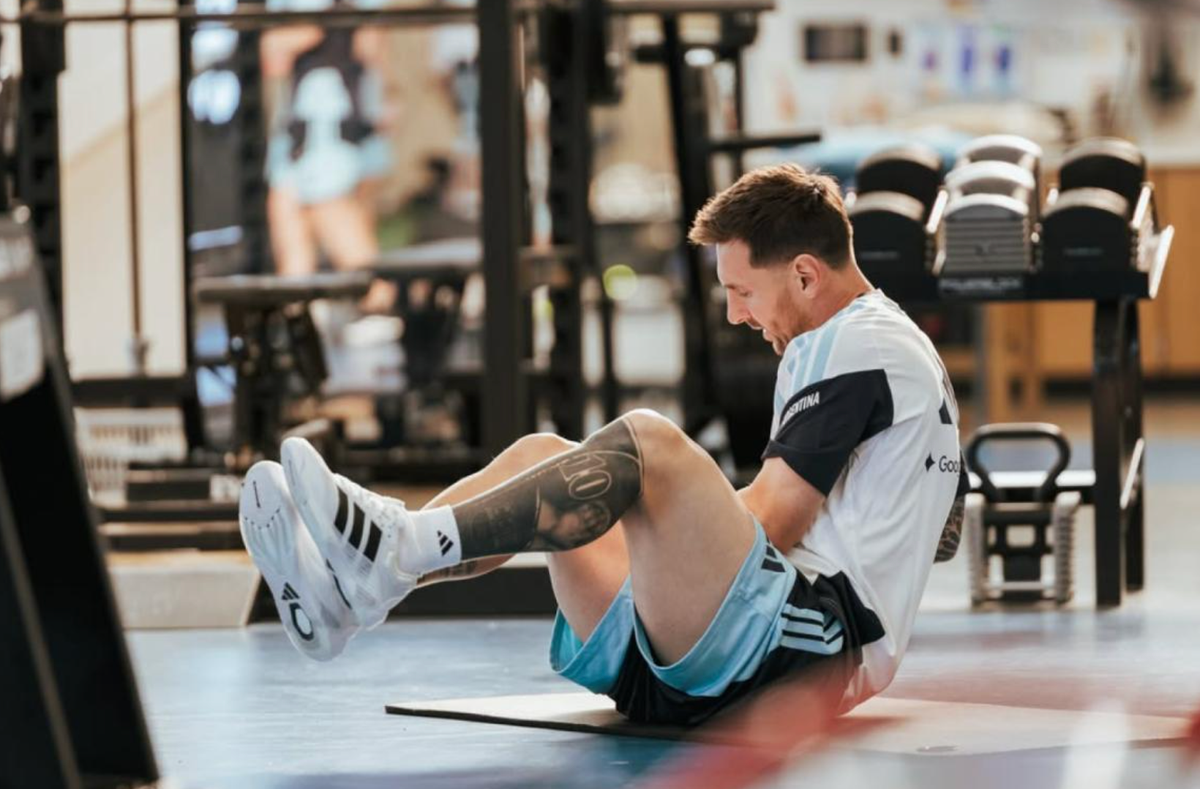 Messi diferenciado y posible formación: Argentina entrenó a puertas abiertas en Kansas con la mira en Honduras