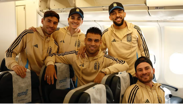 La ilusión de todo un país despegó: Argentina viajó a Estados Unidos para el Mundial 2026