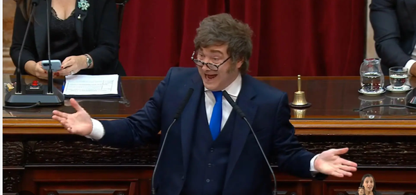 El Gobierno quiere aprovechar la "fiebre mundialista" para aprobar el Súper RIGI en el Congreso
