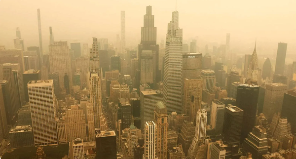 El humo de los incendios forestales de Canadá cubrió New York y Washington — justo donde está el plantel argentino