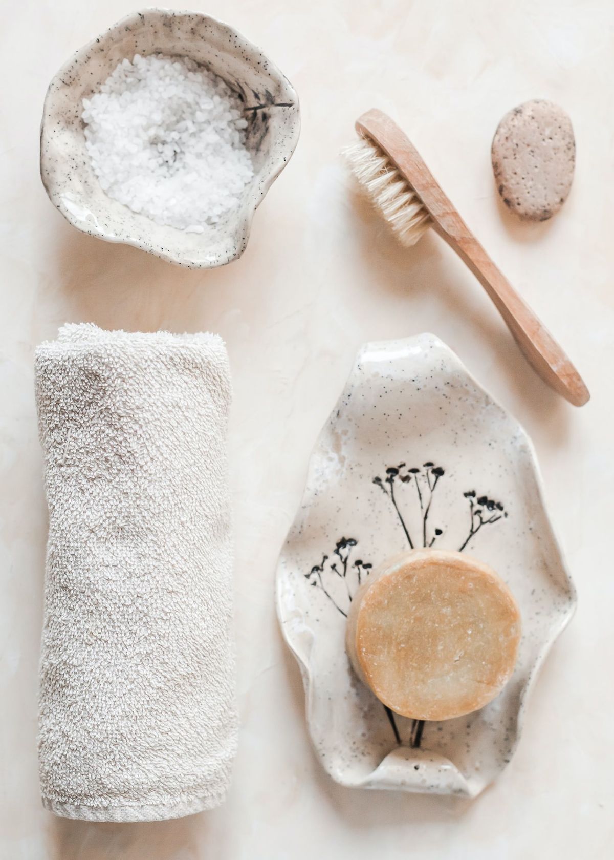 Best Exfoliating Brush Allows Dead Skin Cells to Exfoliate Faster!