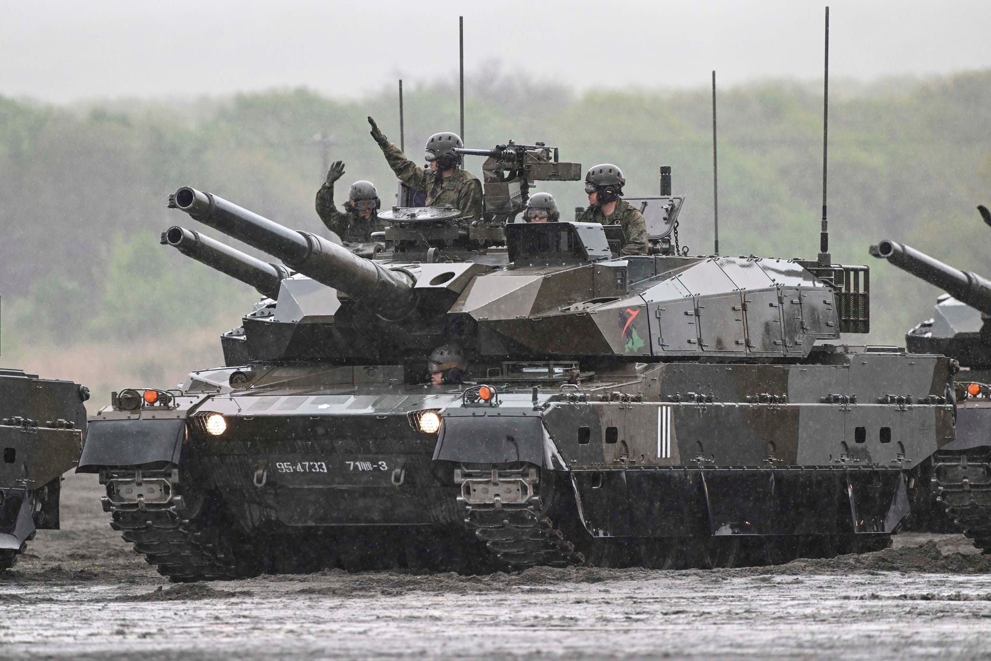 日本解禁「殺傷性武器」出口，八十年和平主義走到盡頭？｜Whatsnew