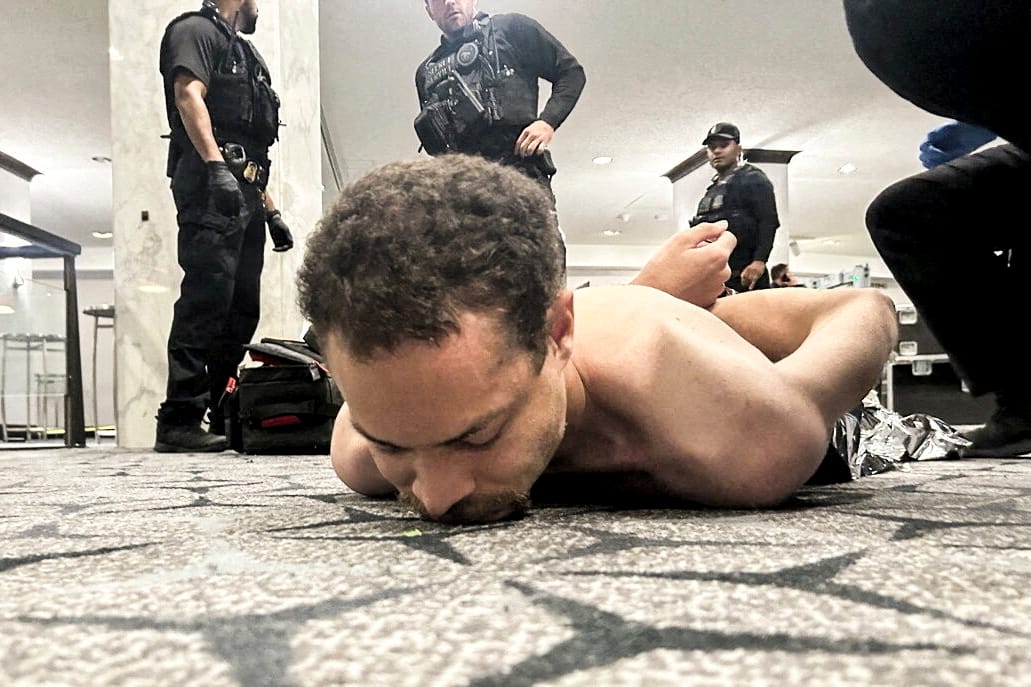 白宮記協晚宴驚雲：特朗普安全撤離，槍手潛伏酒店維安如虛設｜Whatsnew