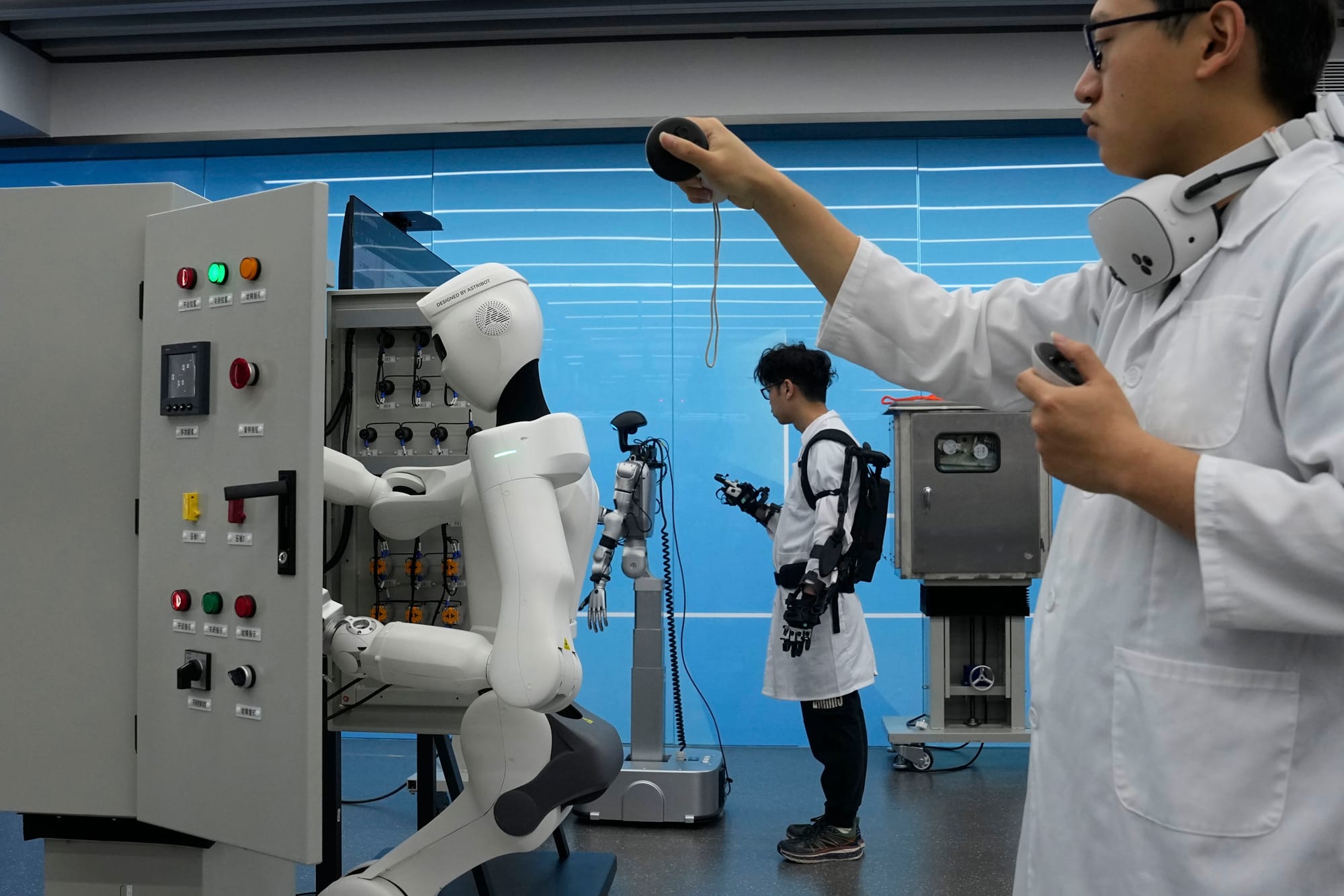 數說科技：中國職場 AI 使用率高達 93%，樂觀背後是焦慮？