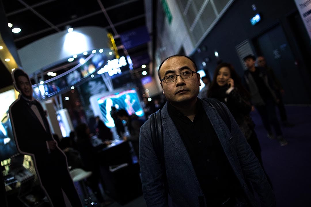 2016年3月15日，魏君子在香港国际影视展（Filmart）上。摄：卢翊铭/端传媒