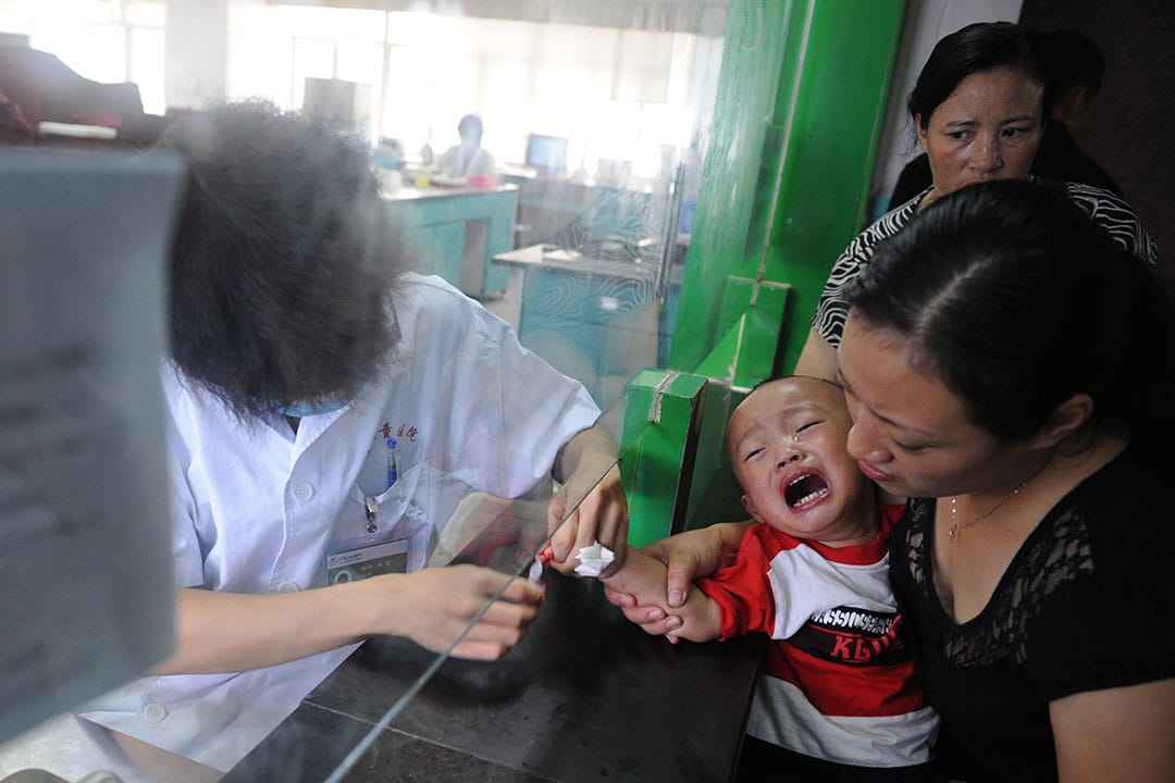  2008年中國三鹿集團被爆出「三聚氰胺毒奶粉事件」。