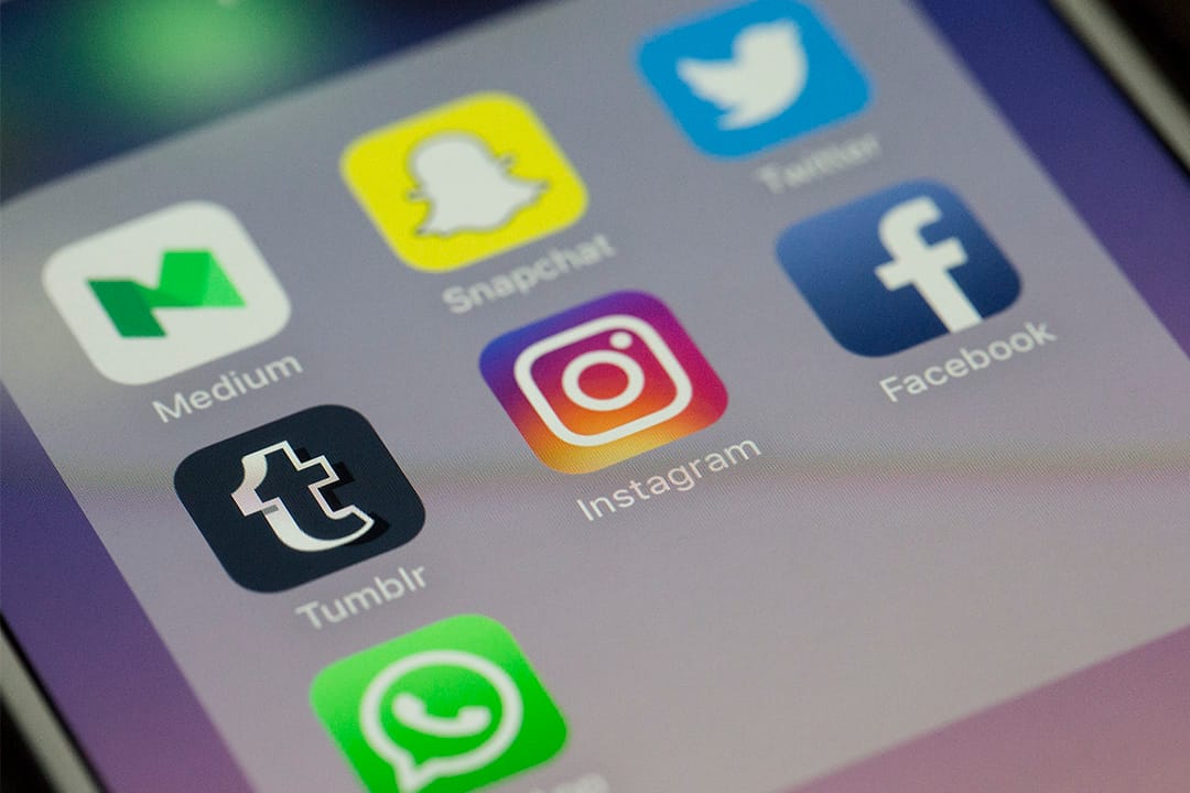 手机社交平台程式。