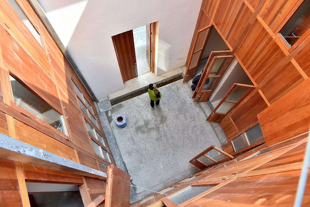 建筑师王澍在富阳洞桥镇文村设计建造的14幢农居房。