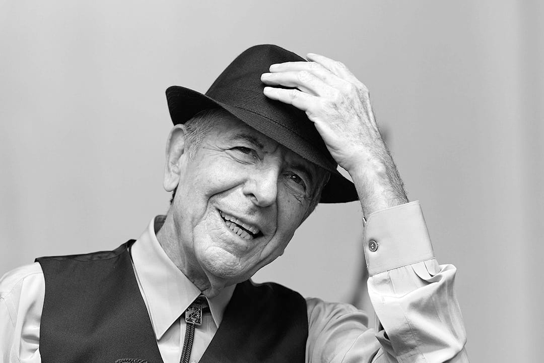 加拿大傳奇民謠詩人 Leonard Cohen 去世，終年82歲。