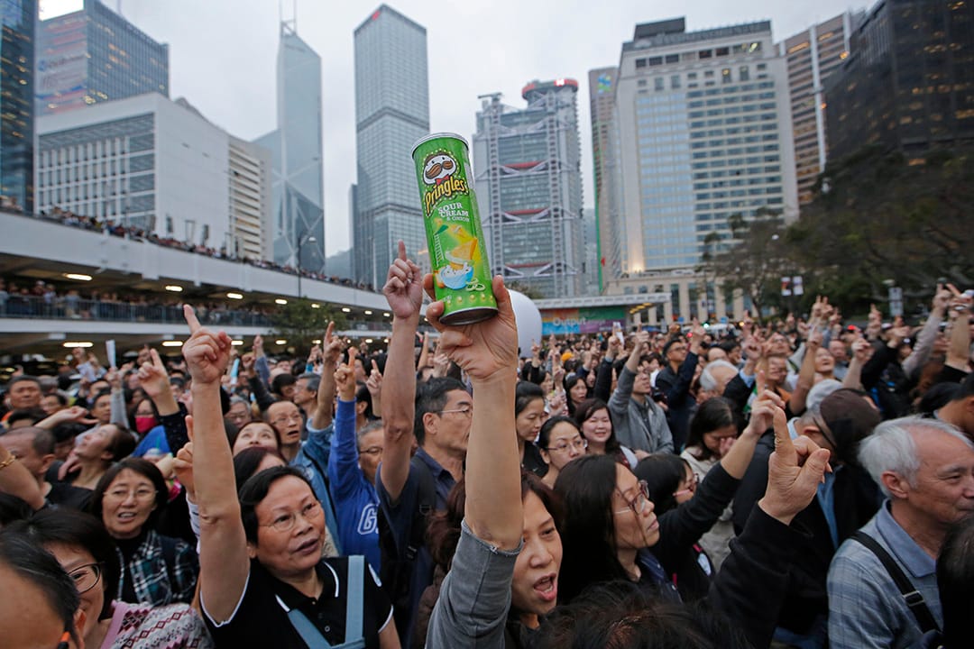 “民意”的拥曾俊华取态,和伞运/泛民的“策略投票”,其实都建基于当代香港的集体情绪。