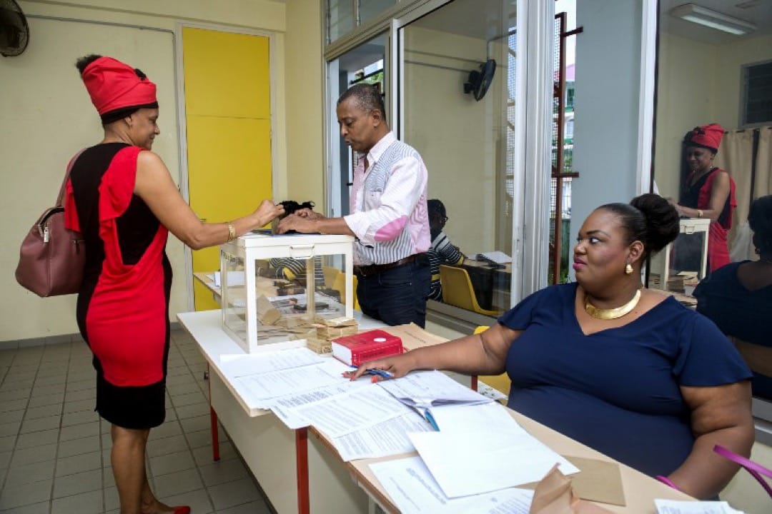 瓜德罗普岛，弯特阿皮特赫。