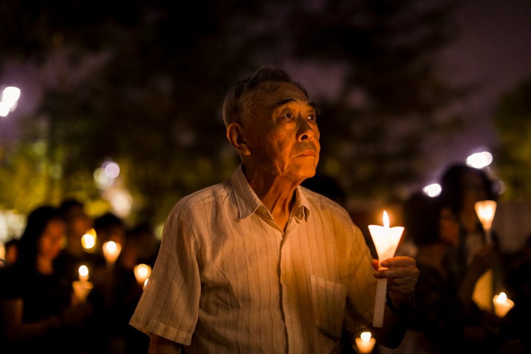 六四维园烛光集会。