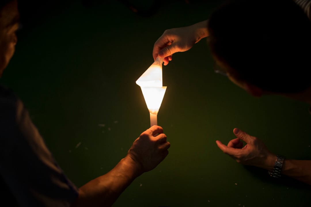 六四维园烛光集会。