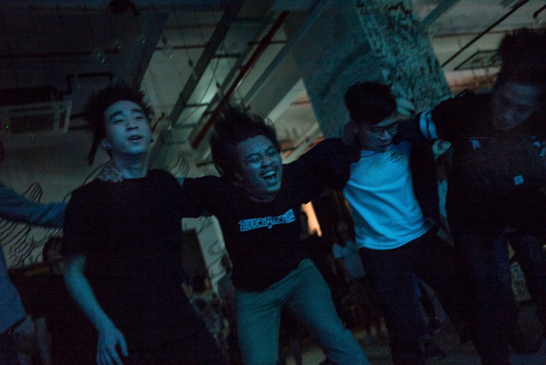 2017年5月21日,在香港僅有的獨立音樂展演場地Hidden Agenda,觀眾正在沉醉在音樂之中。早前,有關場地受到政府當局的嚴厲打壓。