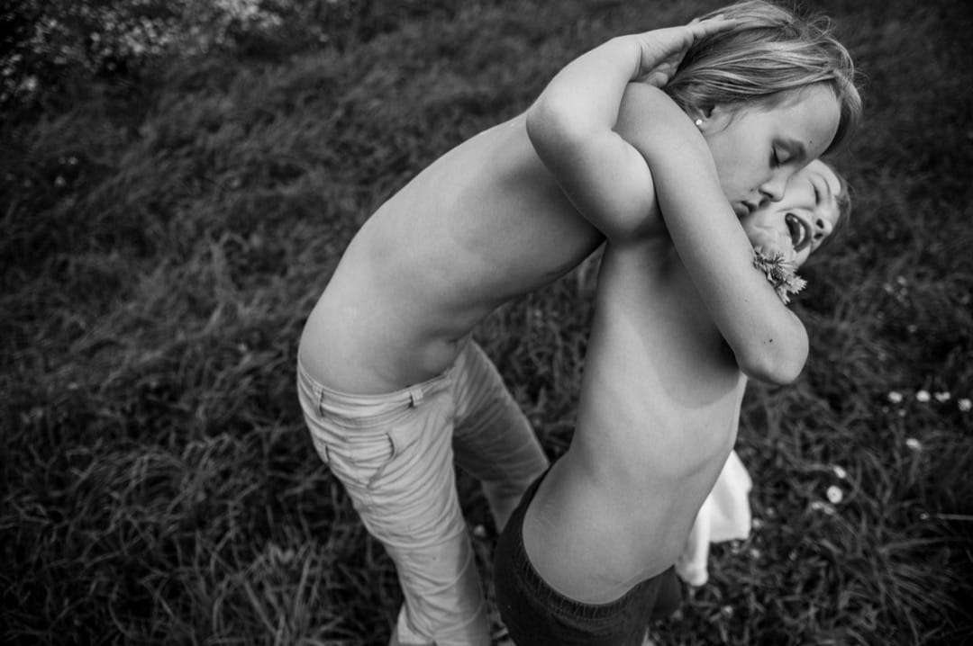 2012年7月19日,Alena与Hannah。