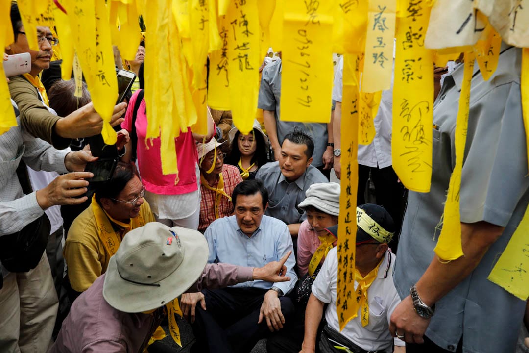 前總統馬英九以校友身份前往聲援。