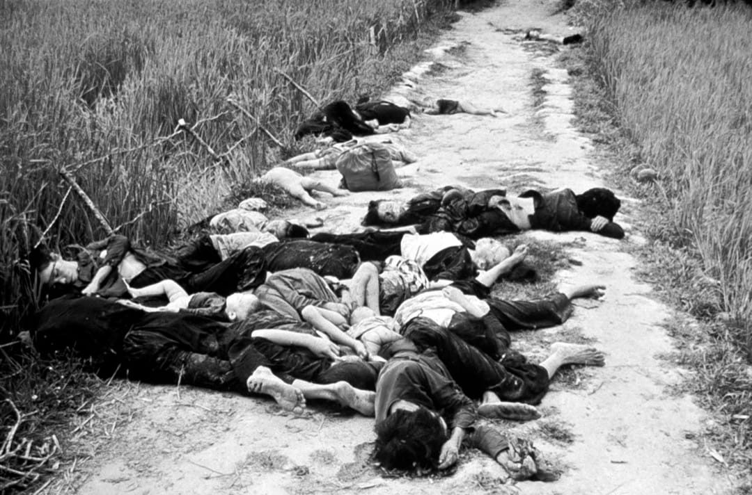 3月16日,美軍步兵在越南廣義省美萊村(My Lai)進行屠殺,遇害者包括男女老幼和嬰兒,亦有輪姦女性和肢解屍體。