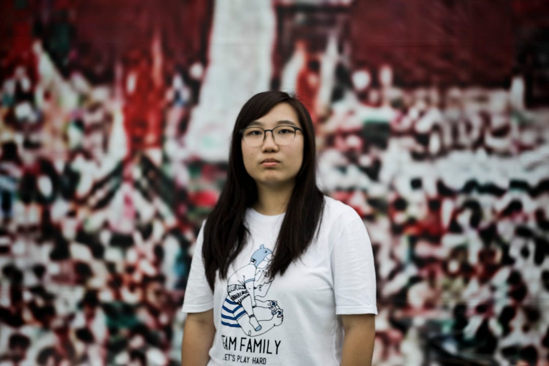 张同学,21岁,高级文凭毕业生。