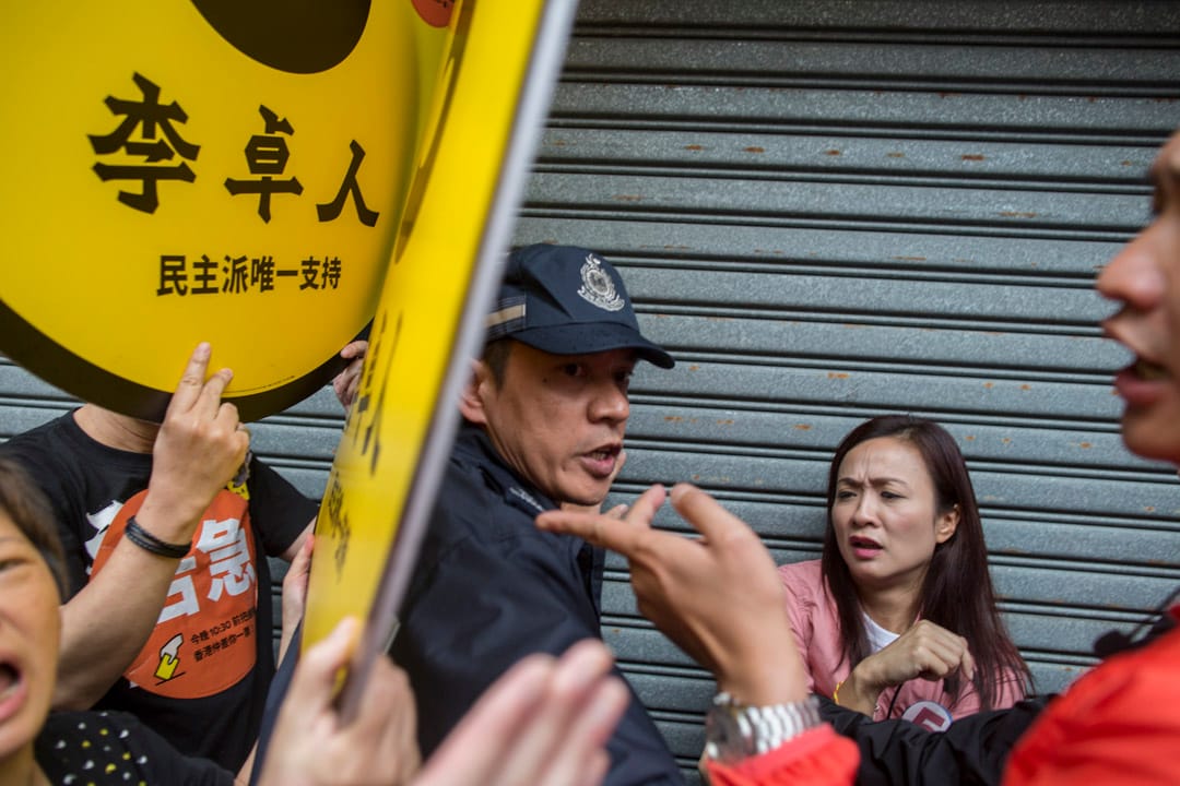 2018年11月25日，陈凯欣在黄埔拉票时被香港众志成员狙击。