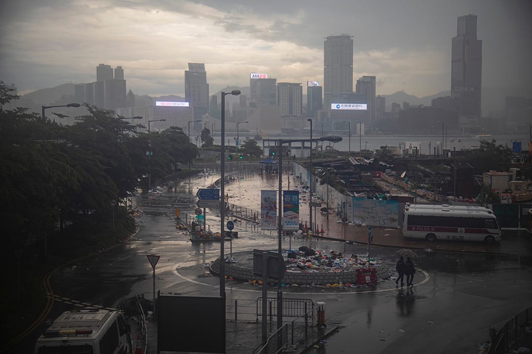 2019年6月13日,香港立法會前被清場的道路。