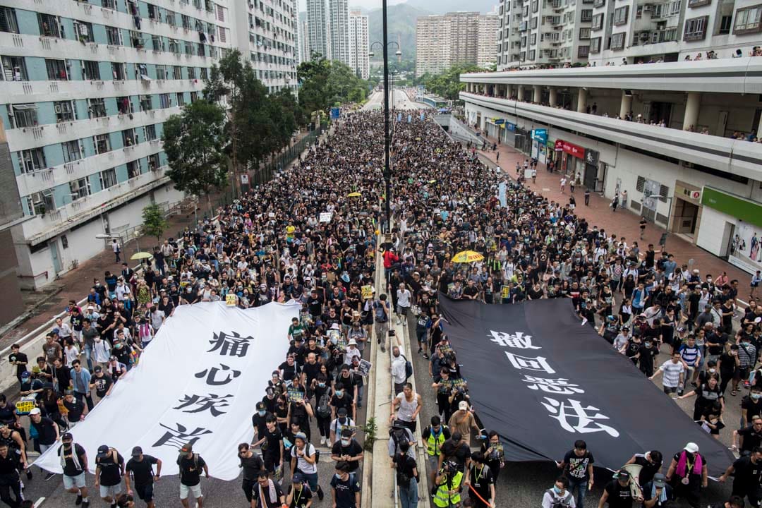 2019年7月14日，网民发起沙田大游行，游行组织者宣布有11.5万人参与。