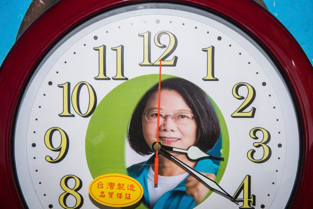 2020年1月5日，台南市举行蔡英文造势活动，商贩在售卖蔡英文纪念品。