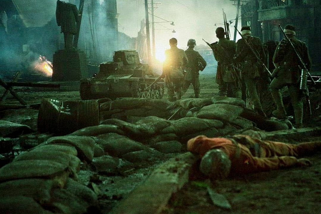 《八佰》電影劇照。