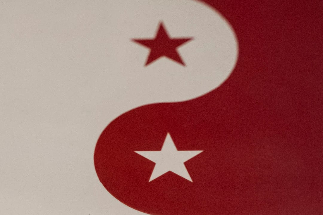 現代都市及香港回歸。