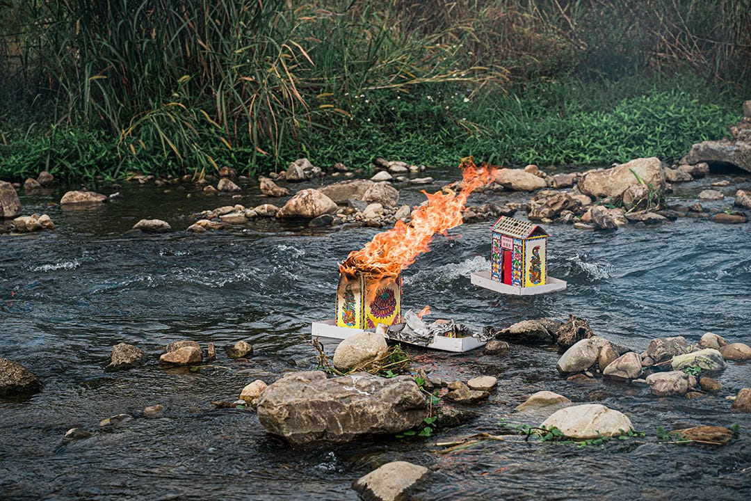 埔里祈安清醮,由主壇恒吉宮進行「放水燈」儀式。