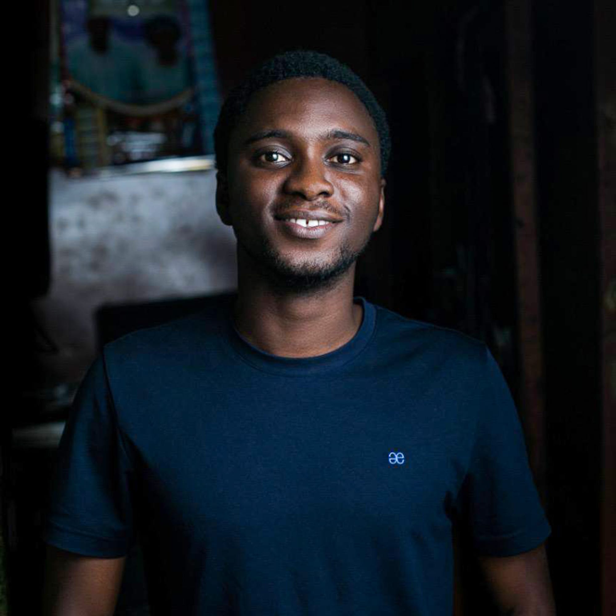 尼日利亞記者 Solomon Elusoji。