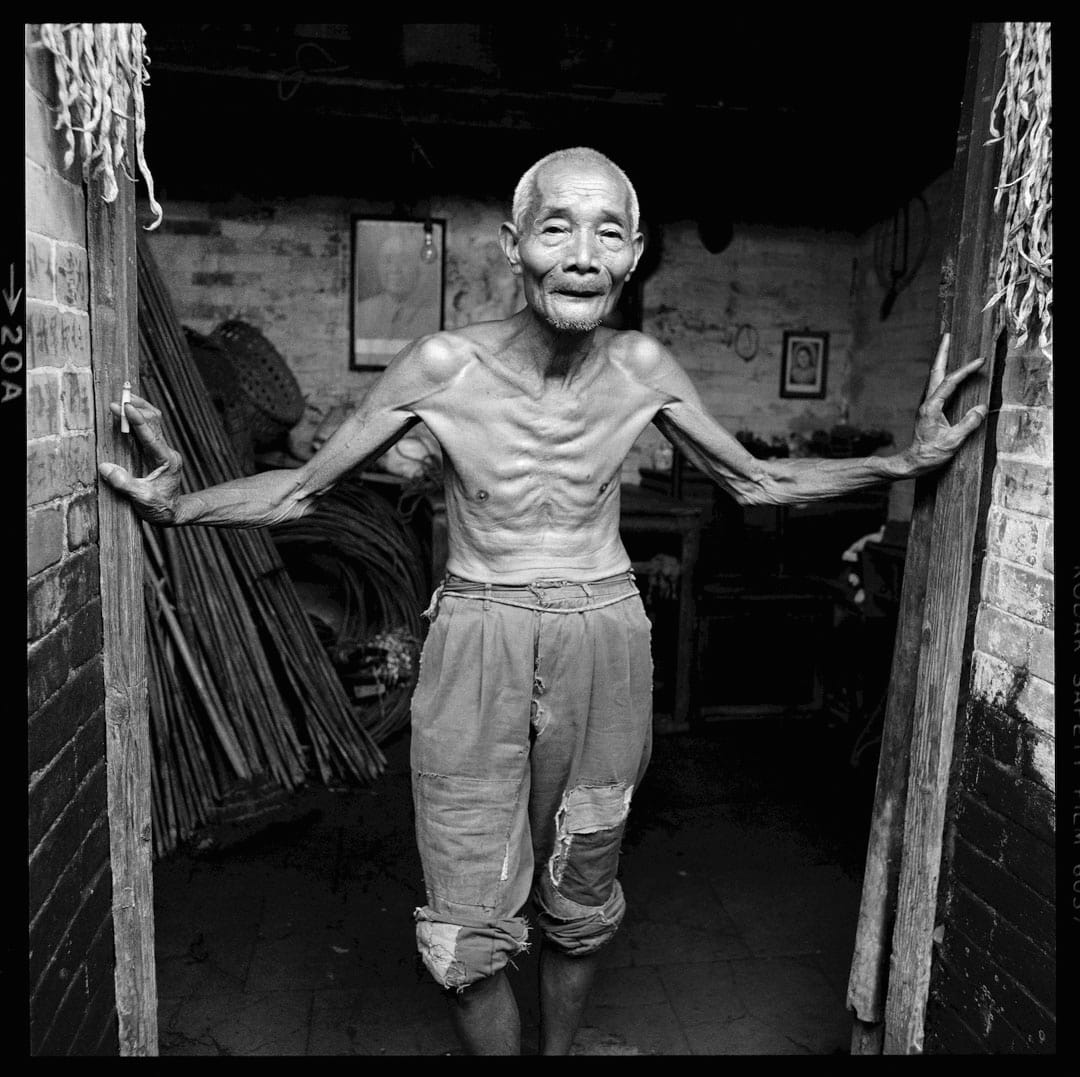 1982年,广州南郊五保户老人。