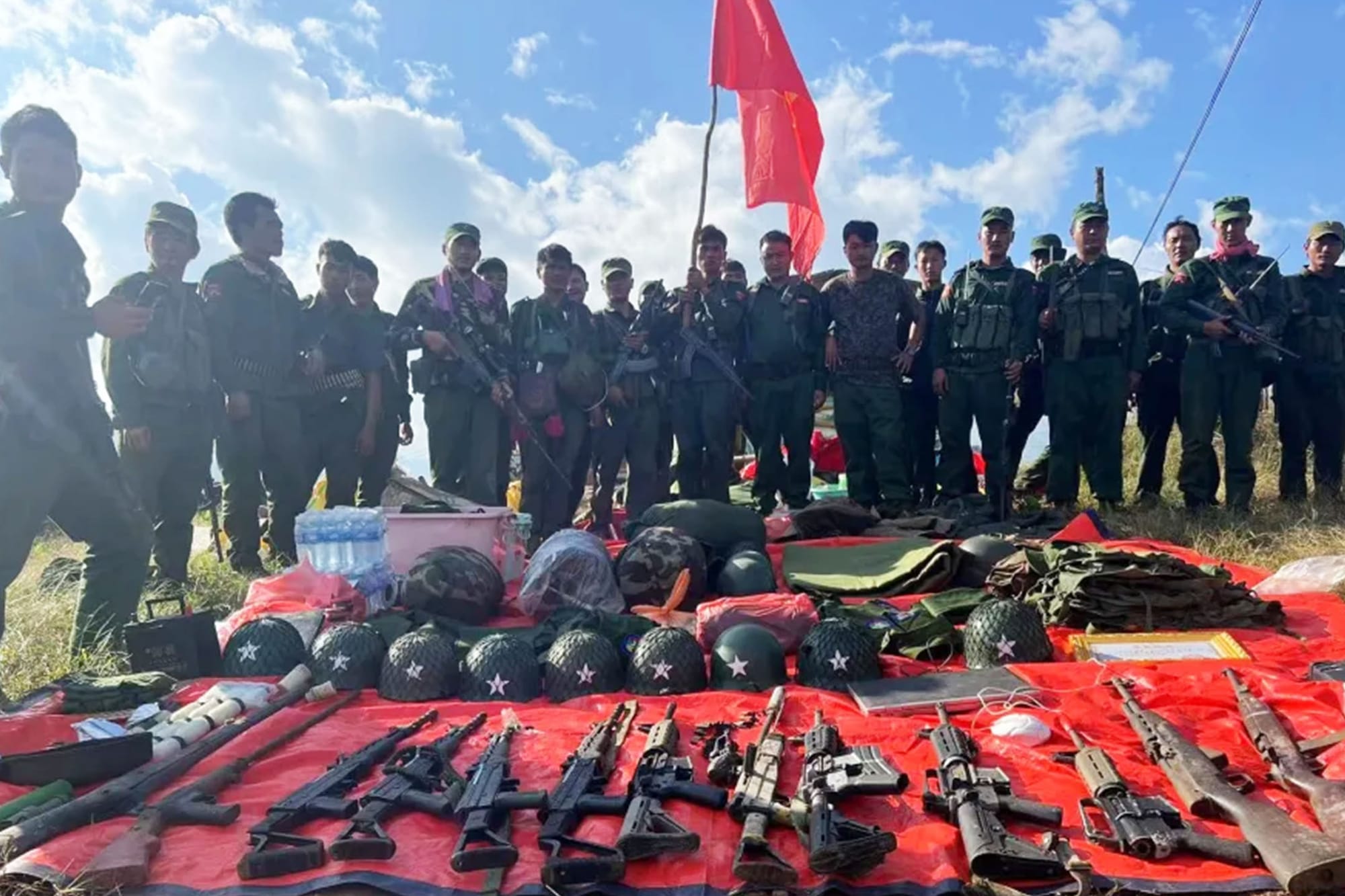 民族民主同盟軍佔領據點後的畫面。圖：網上圖片