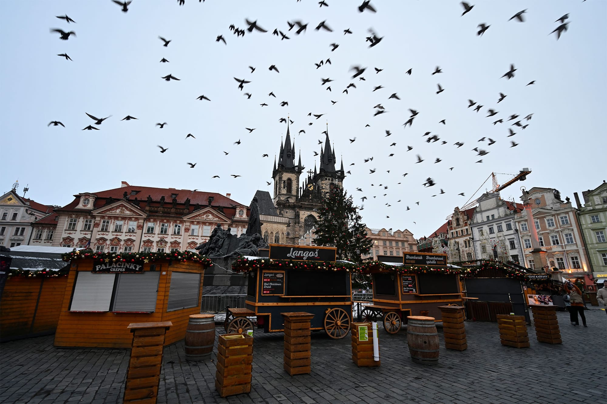 2023年12月23日，布拉格舊城廣場。攝：Denes Erdos/AP/達志影像