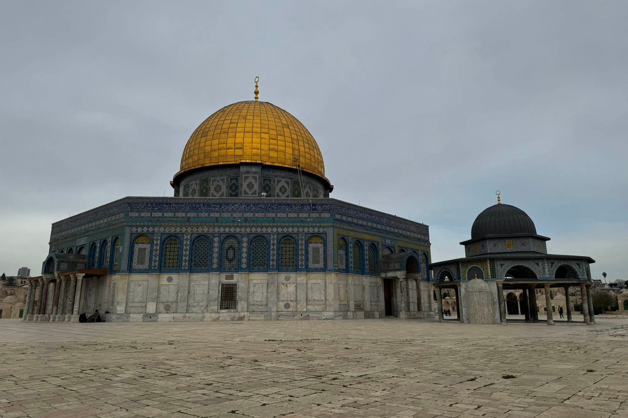 現在幾乎沒什麼遊客的圓頂清真寺。圖：作者提供
