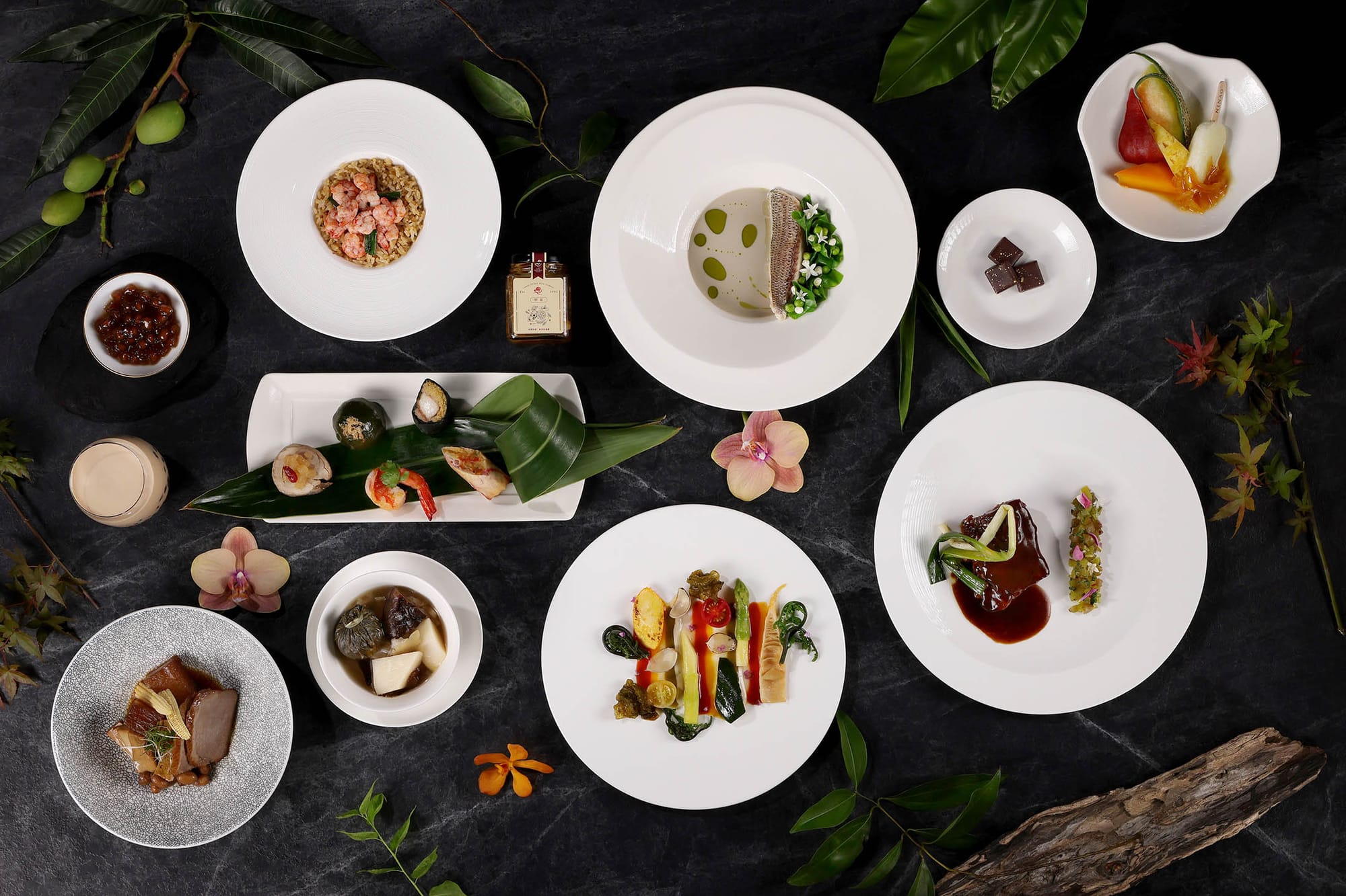 中華民國第16任總統、副總統就職國宴菜色。圖:中華文化總會提供