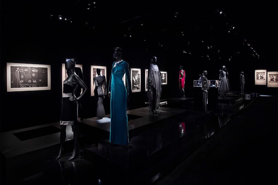 珠宝 Bijoux de Diamants 和 Karl Lagerfeld 在康朋街11号拍摄的名人肖像。（图片由 Chanel 提供）