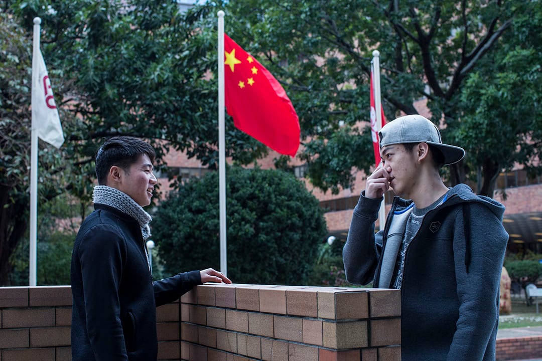 在民主牆事件中公開發聲的香港理工大學內地生汪煜(左)與劉子豪(右)。攝：羅國輝/端傳媒